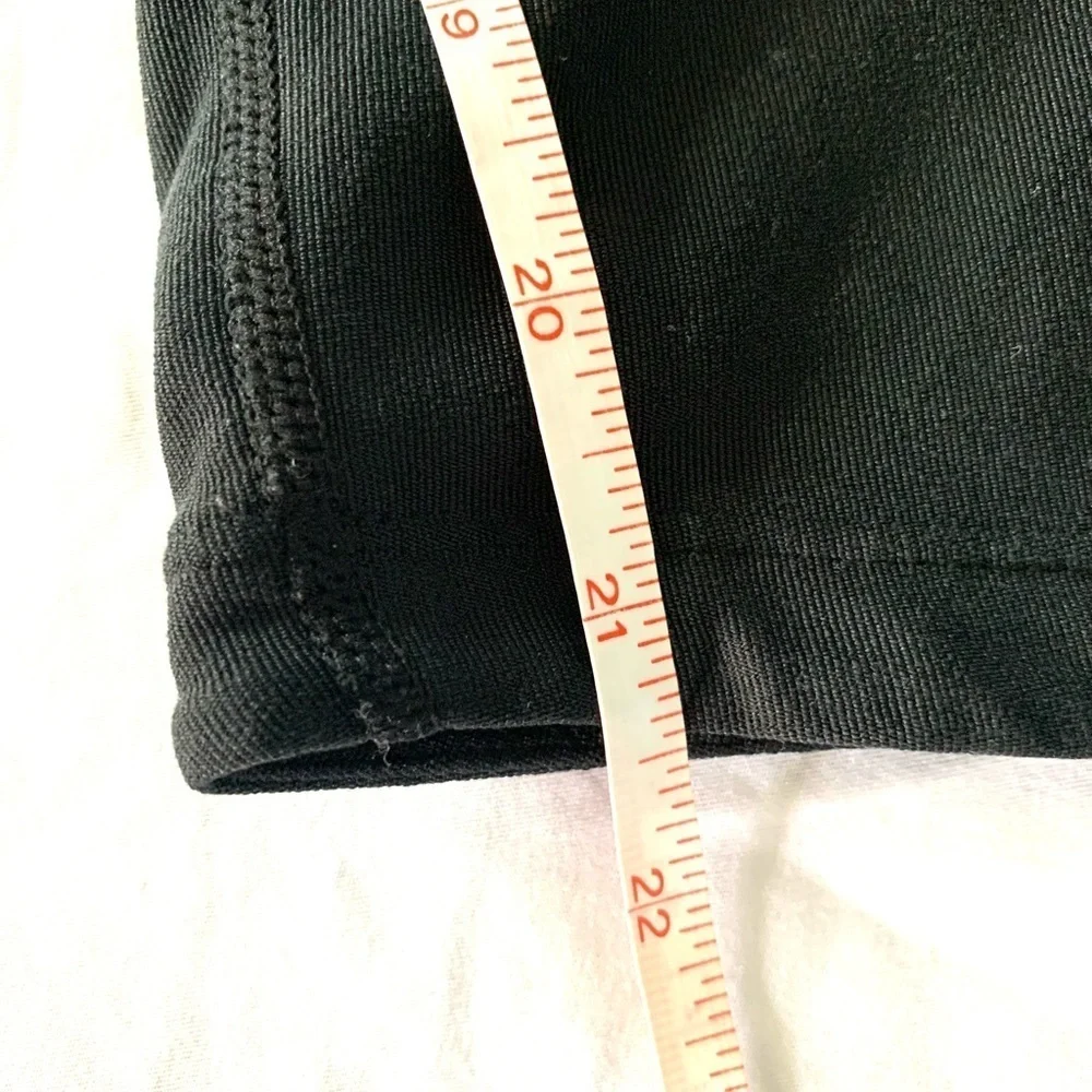 Nike Dri-Fit Women's Cropped Leggings Size M